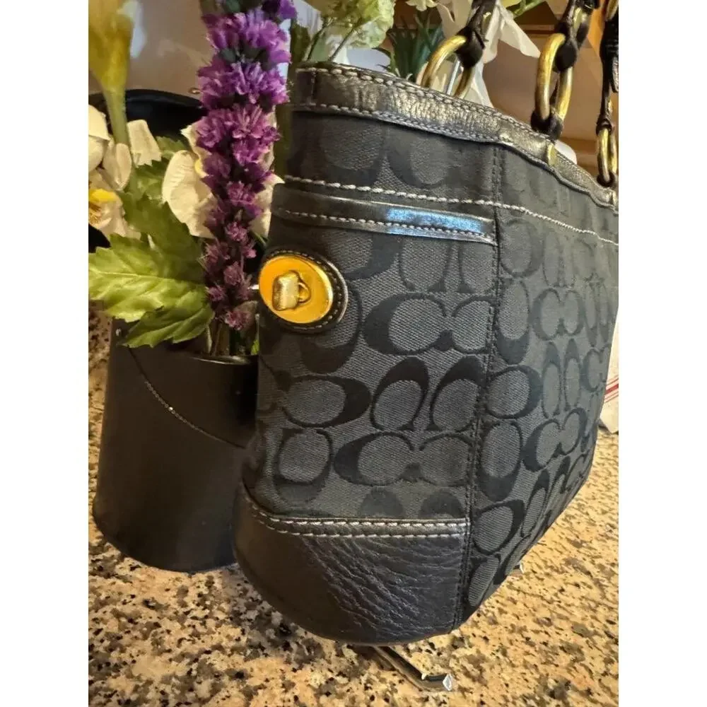 Coach #11237 Signature Black Gallery Tote Purse (PU150